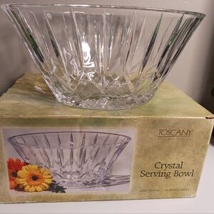 Vintage t o s c a n y classic 11 inch Crystal serving Bowl in box